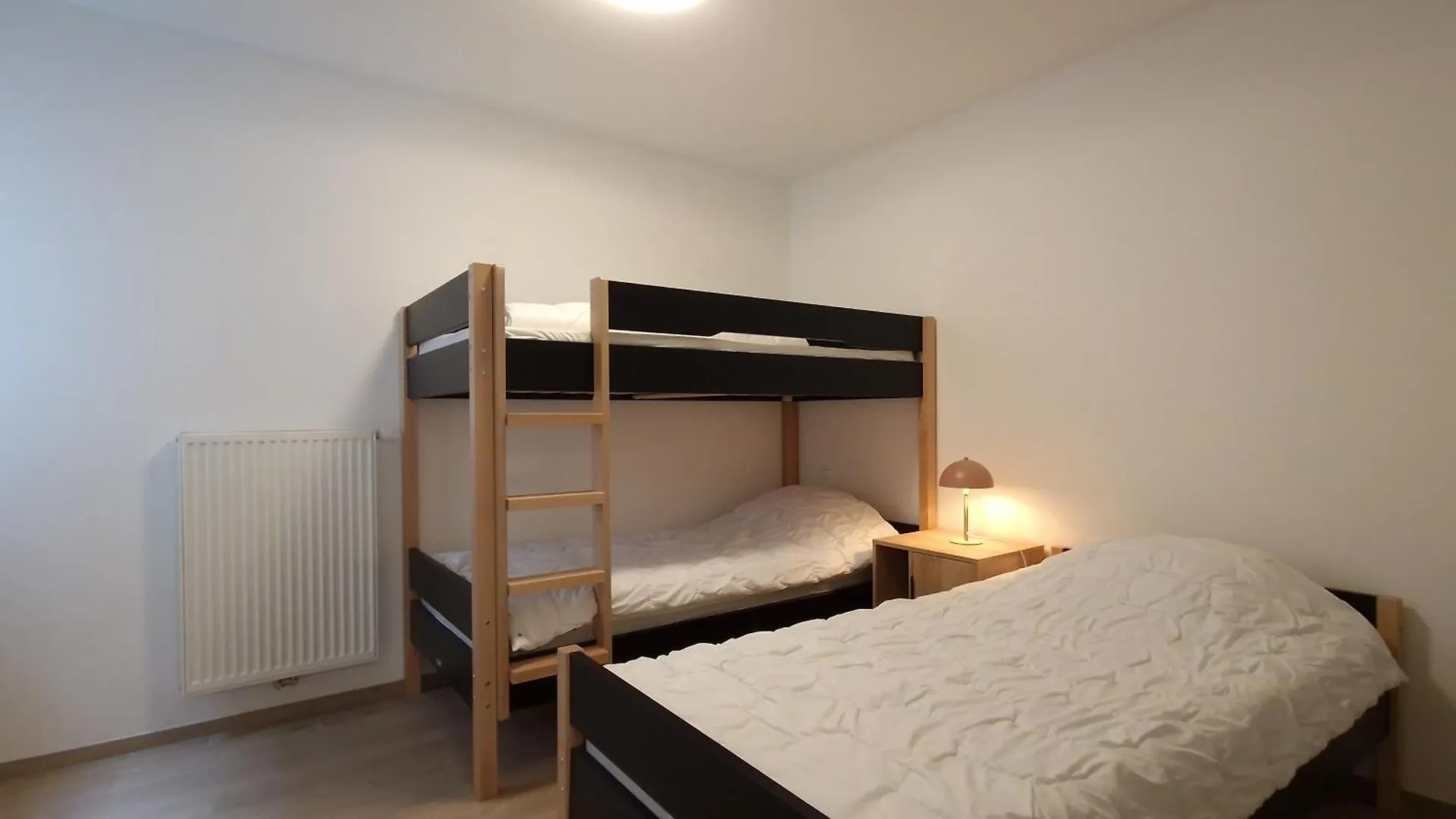 Allure Modern & Zonnig Appartement Met Balkon Middelkerke 0*,  Belgium