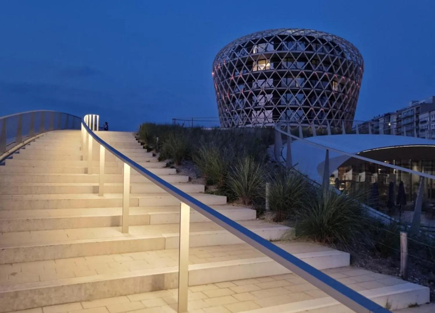 Allure Modern & Zonnig Appartement Met Balkon Middelkerke